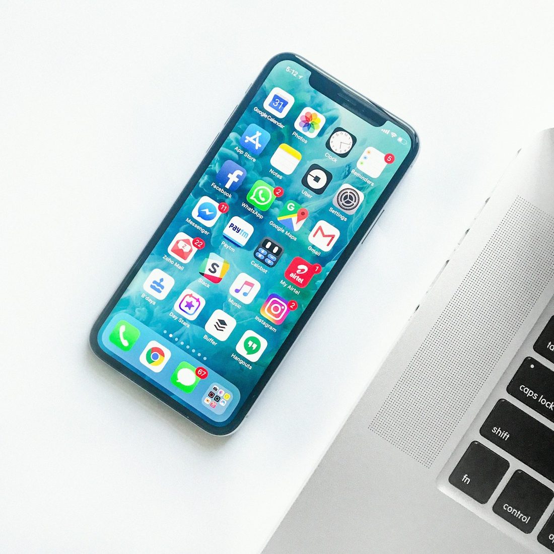 乐玩lewin体育 APP 赛程与赛事列表界面示意